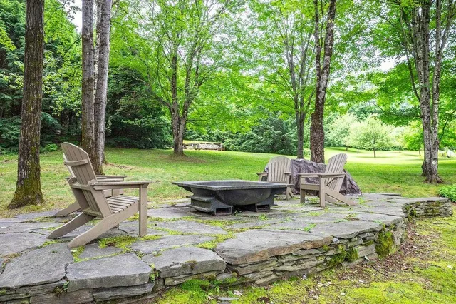 $2,300,000 | 134 Chester Arthur Road, Hartford, VT 05059