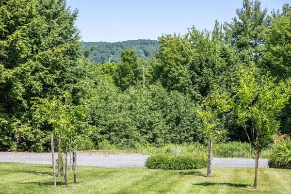$2,300,000 | 134 Chester Arthur Road, Hartford, VT 05059