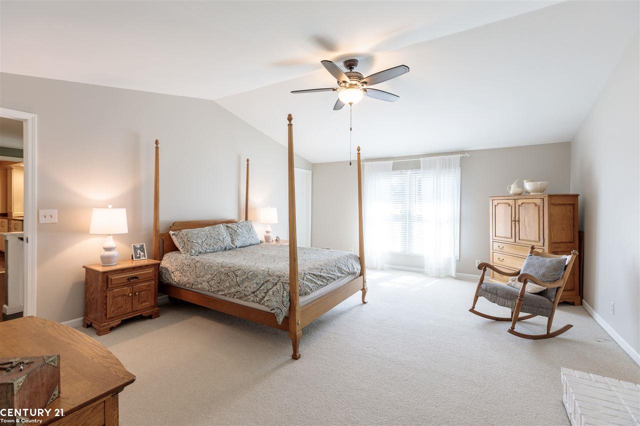 1325 Royal Crescent Street Rochester Hills, MI 48306 - Photo 22 of 40