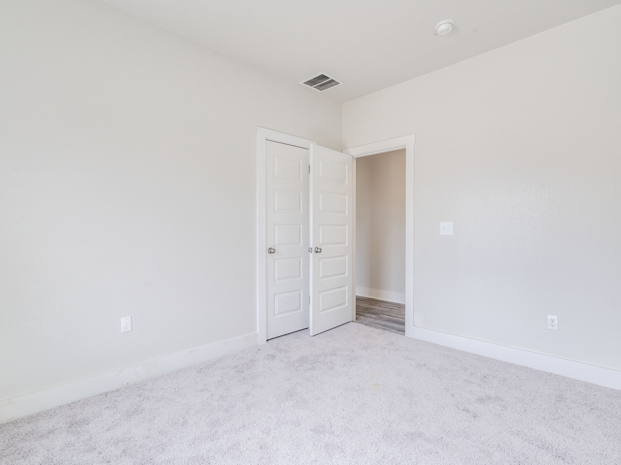411 South Ave B Elgin, TX 78621 - Photo 14 of 23 a view of an empty room
