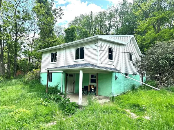 $65,000 | 572 Alberts Drive, Monessen, PA 15062