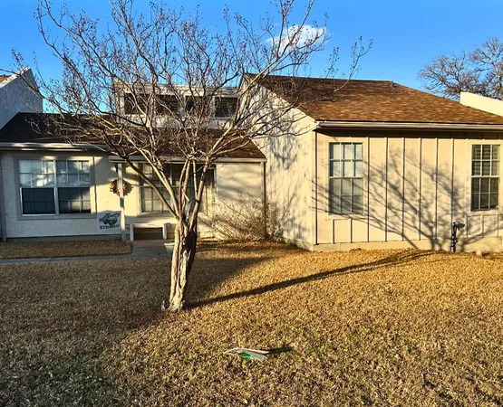 $250,000 | 1950 H Leslie Drive, Kerrville, TX 78028