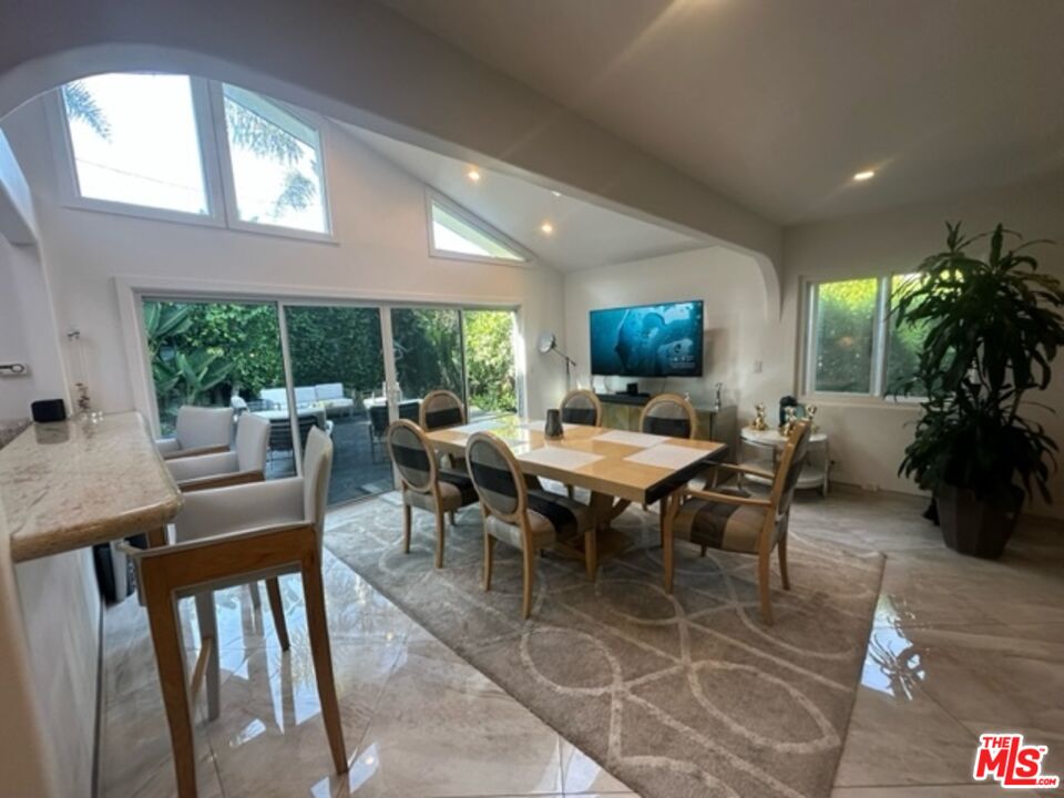 425 Sunridge Street Playa del Rey, CA 90293 - Photo 38 of 46 Gallery Image 38