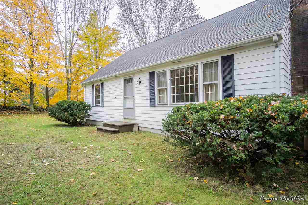 4 Stage Road Atkinson, NH 03811 - Photo 3 of 20 Gallery Image 3