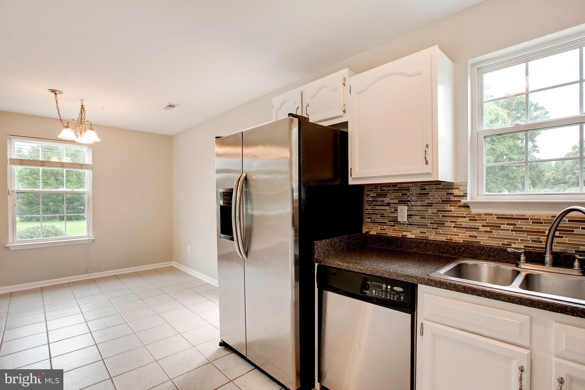 25645 Ricky Drive Hollywood, MD 20636 - Photo 5 of 23 Kitchen