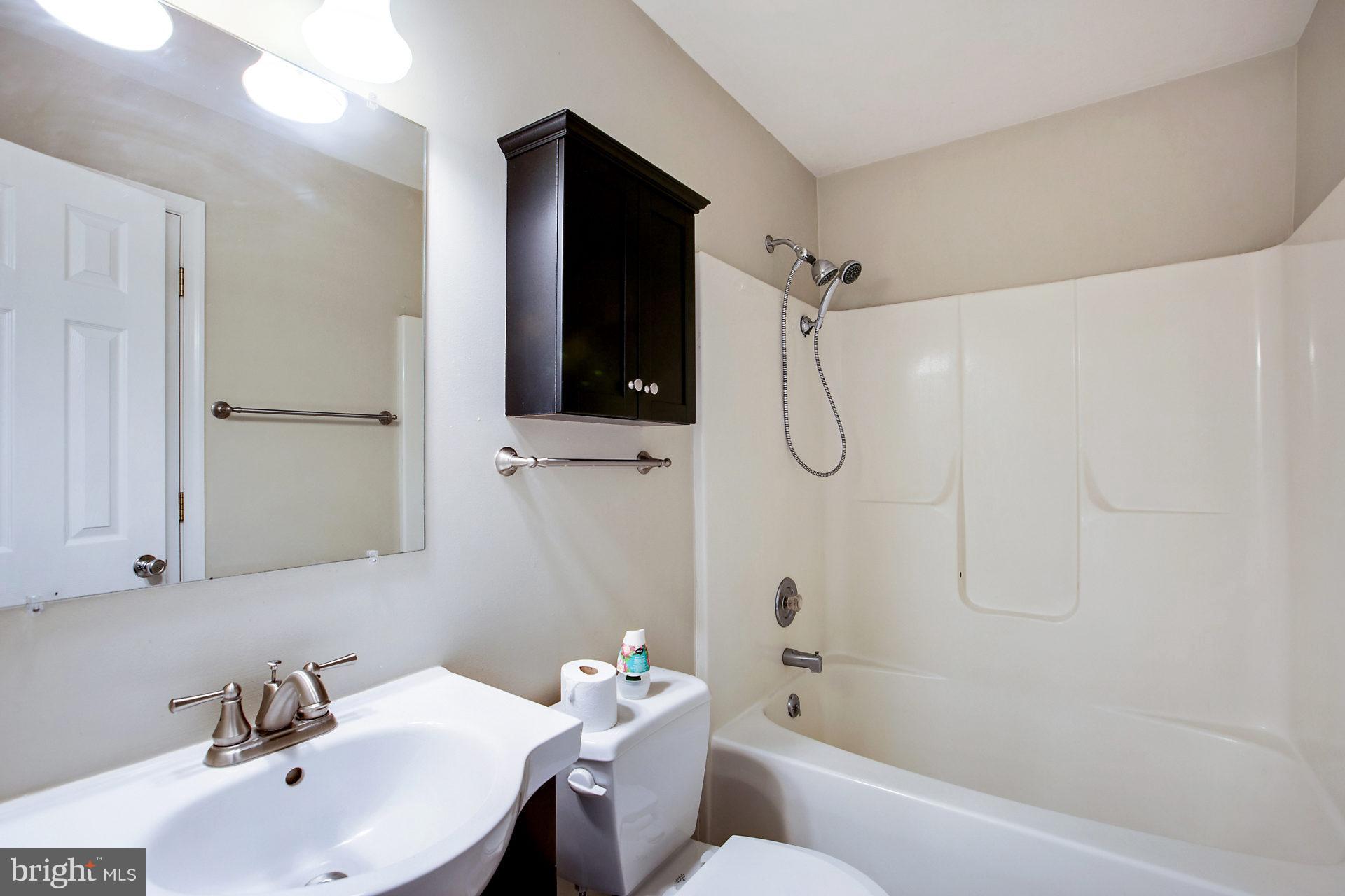 25645 Ricky Drive Hollywood, MD 20636 - Photo 9 of 23 Bath