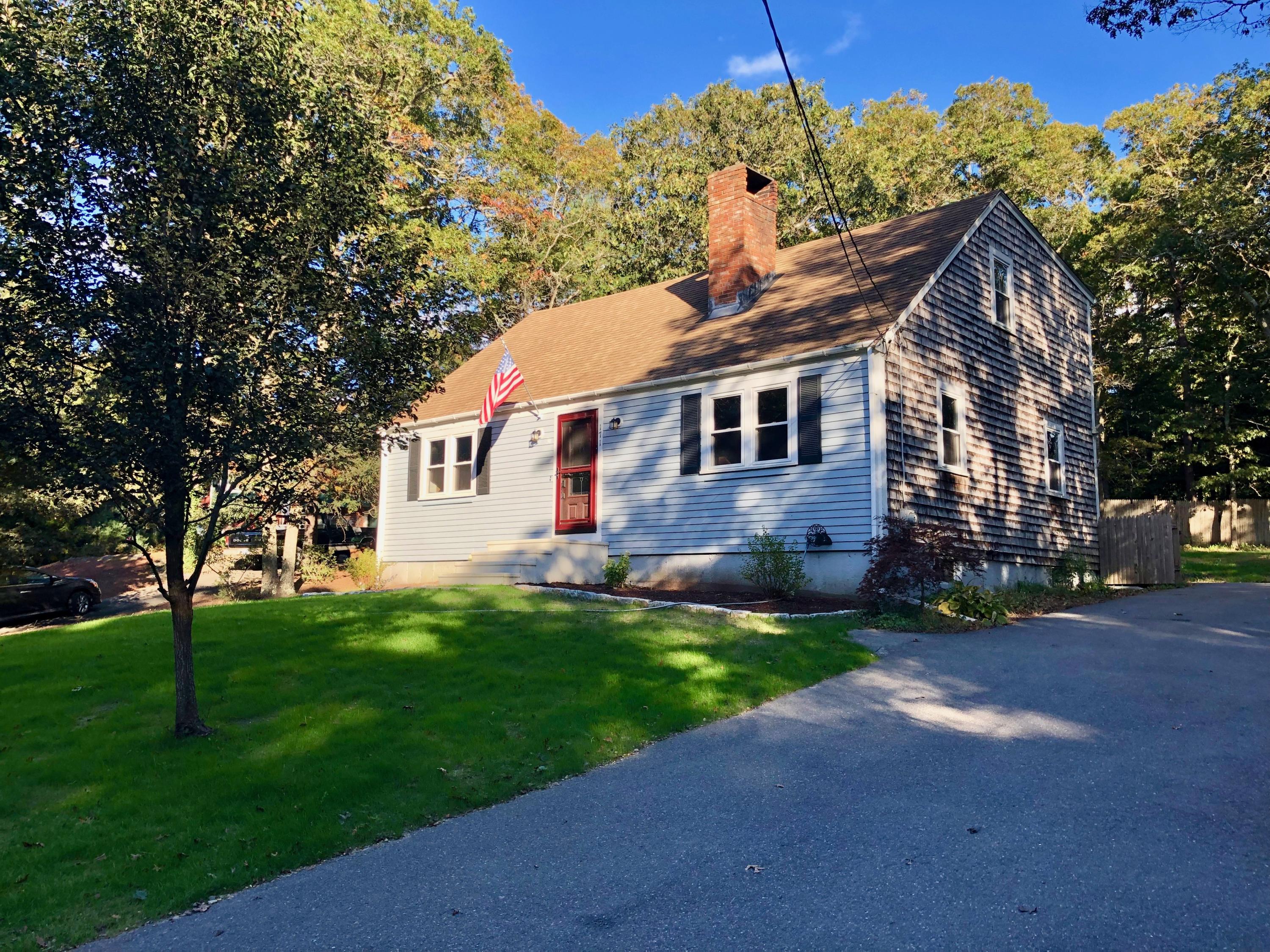 171 South Sandwich Road Mashpee, MA 02649 - Photo 1 of 24 3 bedroom/2 bath Cape