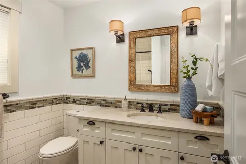 $1,875,000 | 1447 26th Avenue Northeast, Issaquah, WA 98029