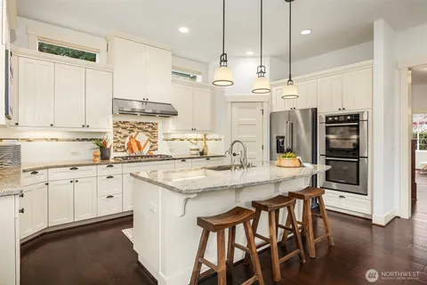 $1,875,000 | 1447 26th Avenue Northeast, Issaquah, WA 98029