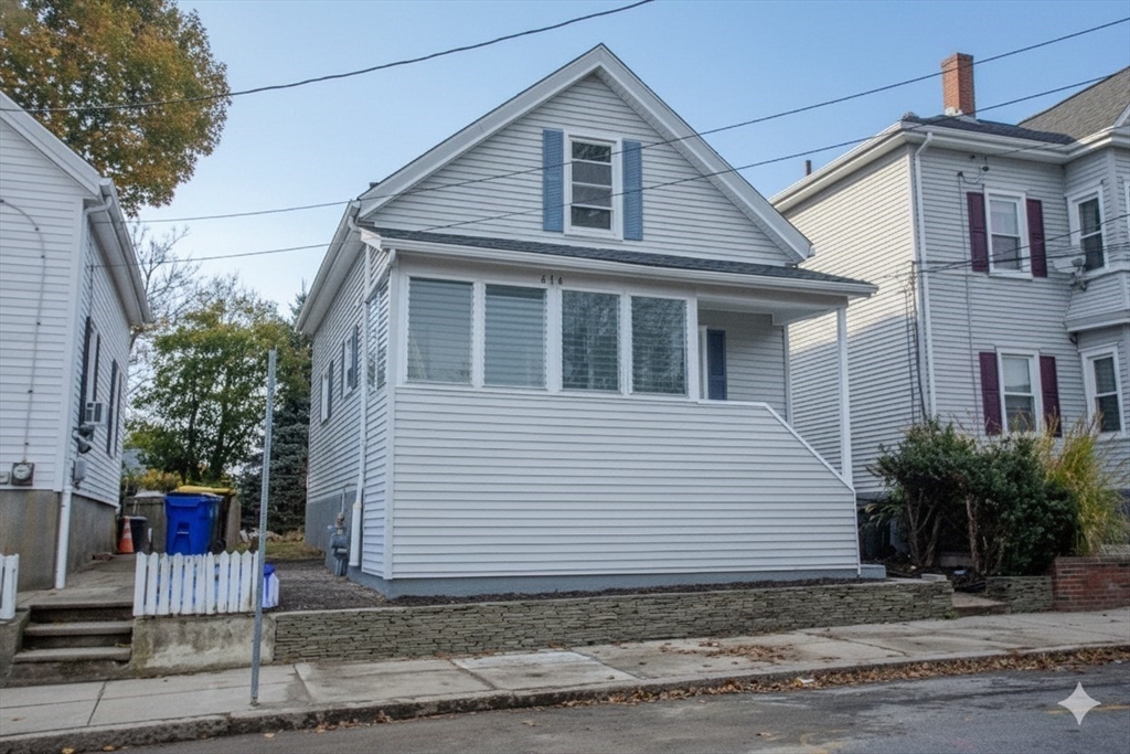 616 Woodman Street Fall River, MA 02724 - Photo 4 of 25