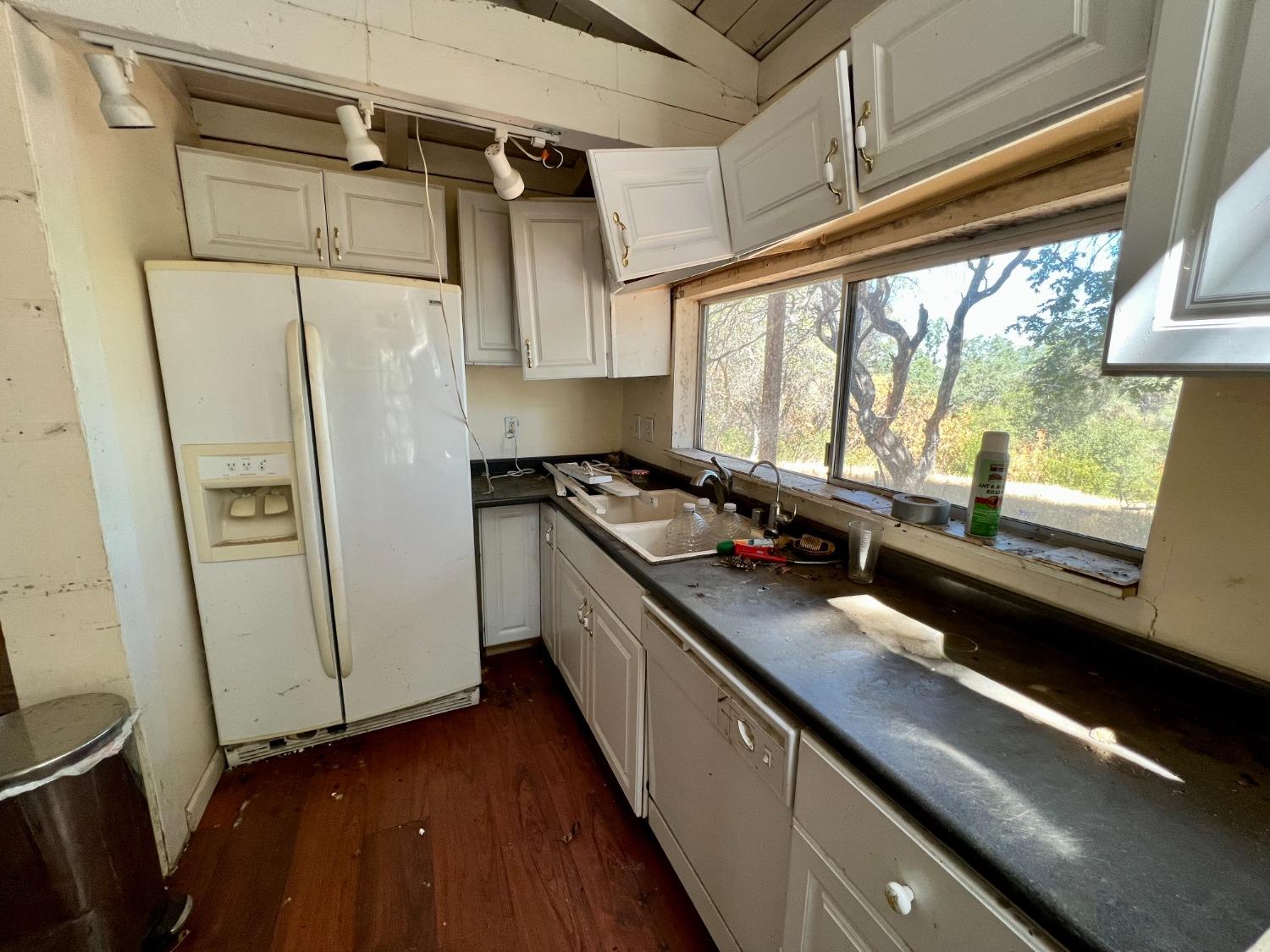 3090 Omo Ranch Road Somerset, CA 95684 - Photo 4 of 40