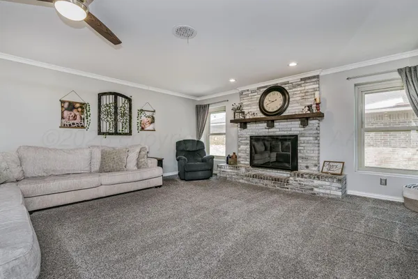 $375,000 | 801 Arrah, Friona, TX 79035