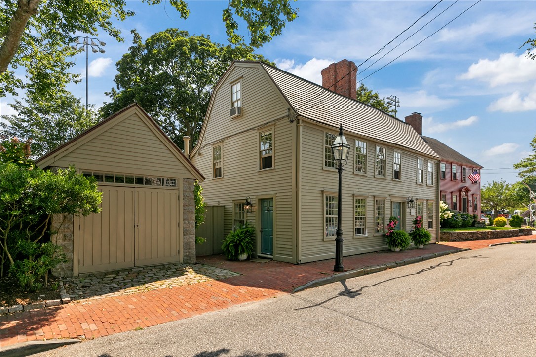 22 Bridge Street Newport, RI 02840 - Photo 1 of 30