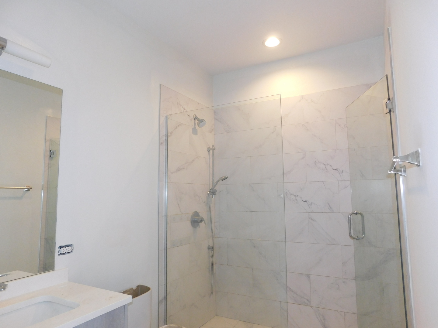 5139 North Broadway, Unit 404 Chicago, IL 60640 - Photo 14 of 15