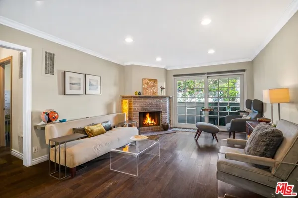 $718,500 | 1317 Stanford Street, Unit 5, Santa Monica, CA 90404