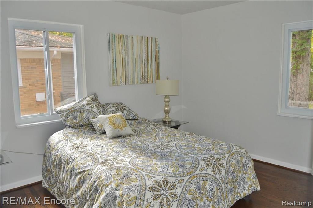 31215 West Rutland Street Beverly Hills, MI 48025 - Photo 17 of 26