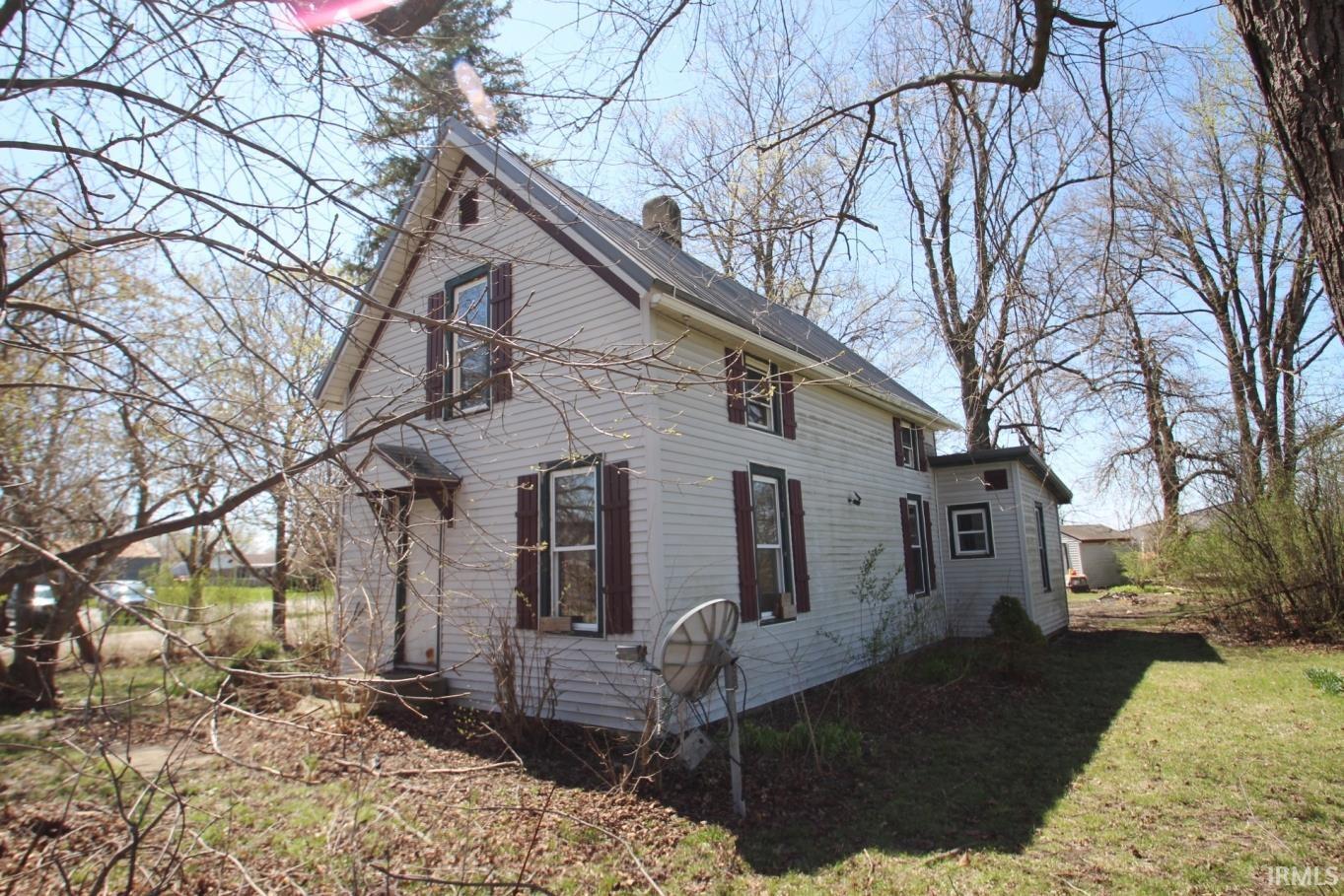 220 Washington Street Urbana, IN 46990 - Photo 5 of 25
