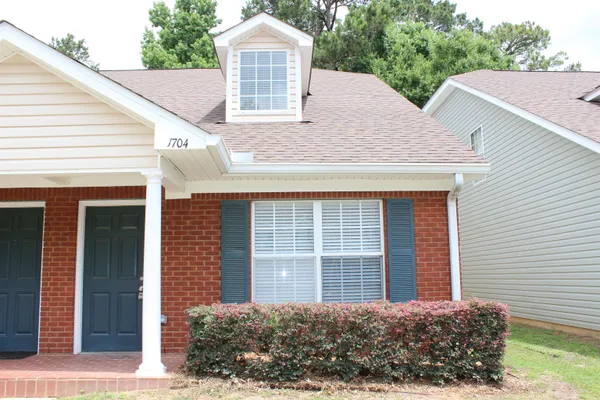 $1,750 | 4434 Gearhart Road, Unit 1704, Tallahassee, FL 32303