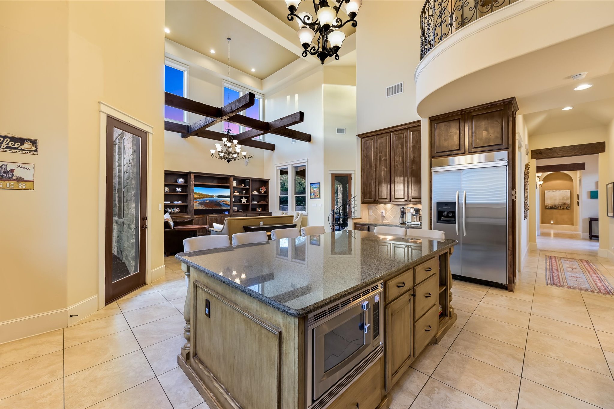 3804 Pappys Way Austin, TX 78730 - Photo 16 of 40 Kitchen