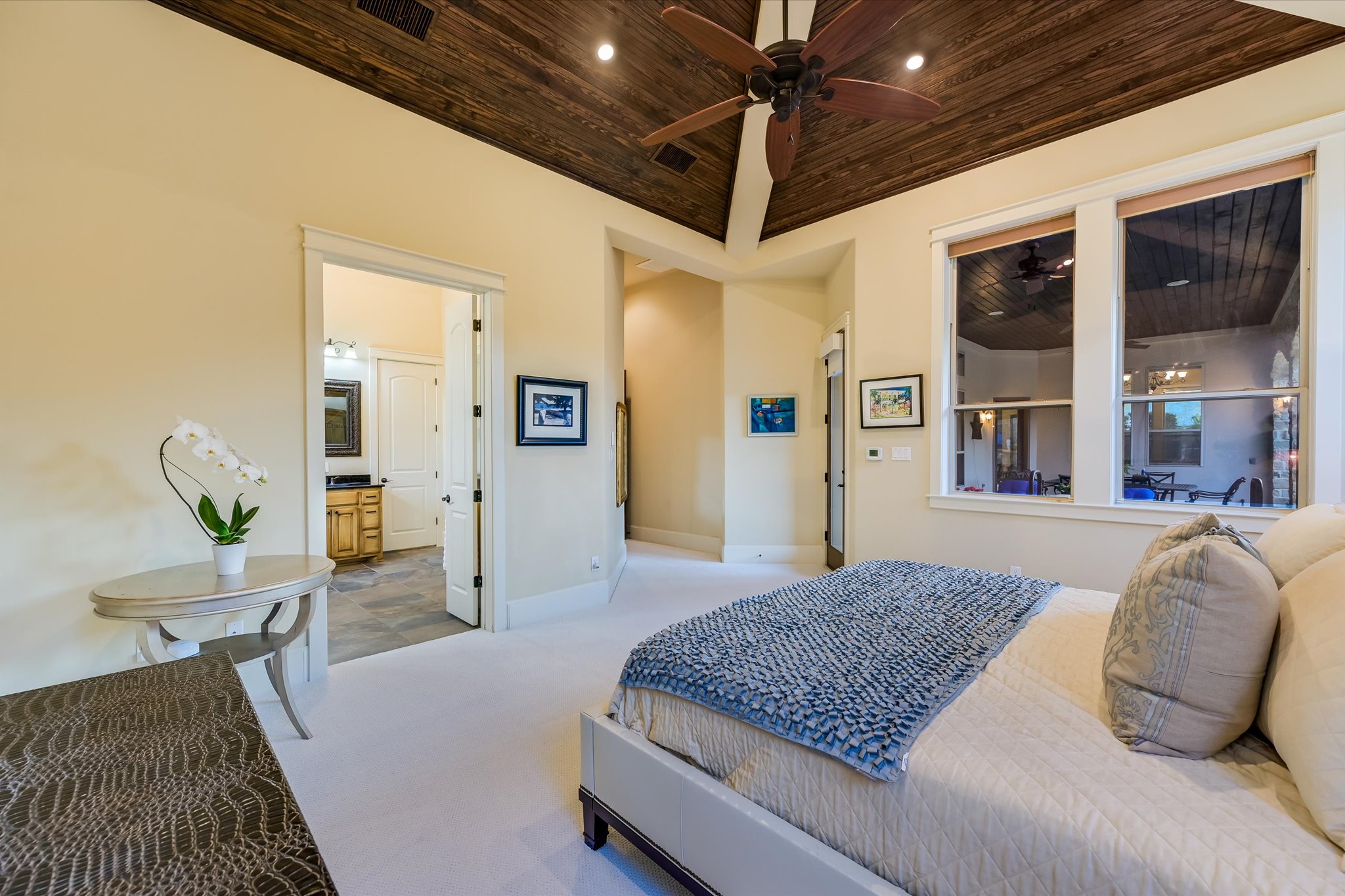 3804 Pappys Way Austin, TX 78730 - Photo 32 of 40 Primary Bedroom