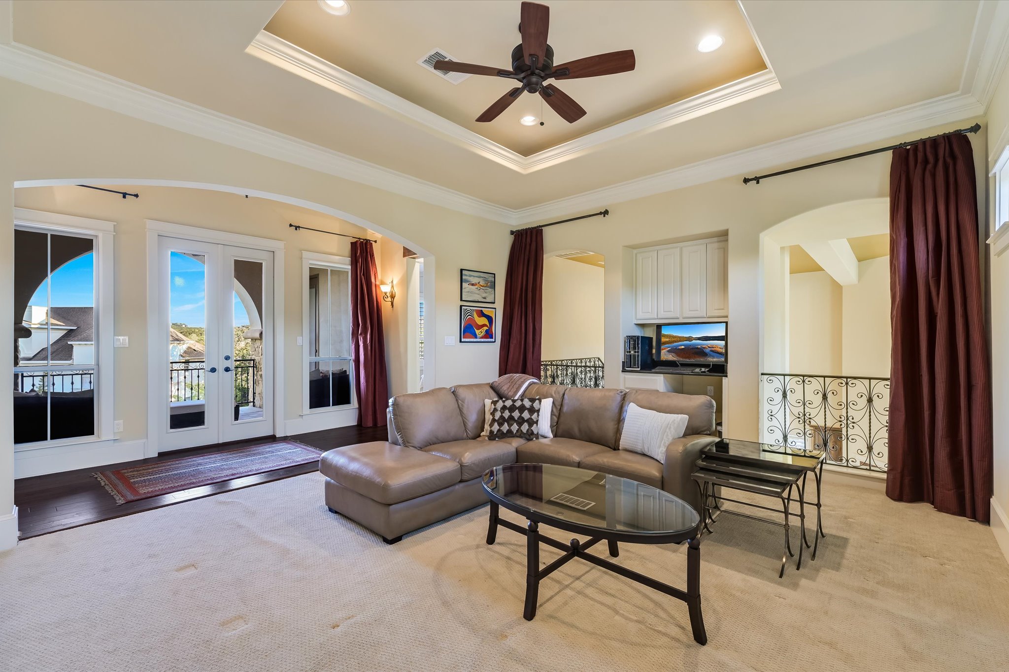 3804 Pappys Way Austin, TX 78730 - Photo 39 of 40 Upstairs Living