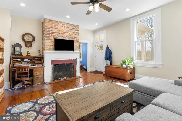 $799,999 | 751 Ruthsburg Road, Centreville, MD 21617