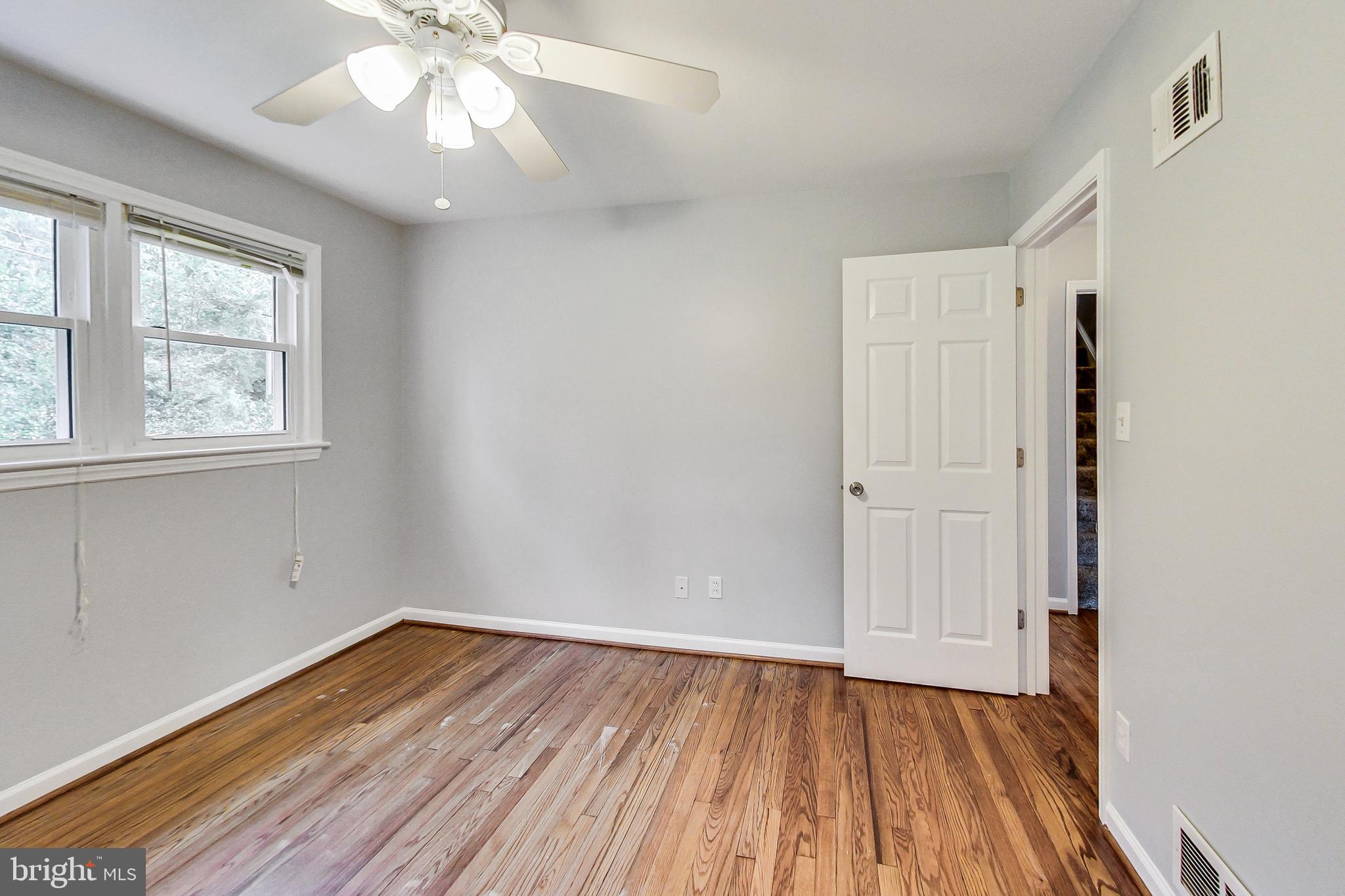 6641 Barrett Road Falls Church, VA 22042 - Photo 14 of 50