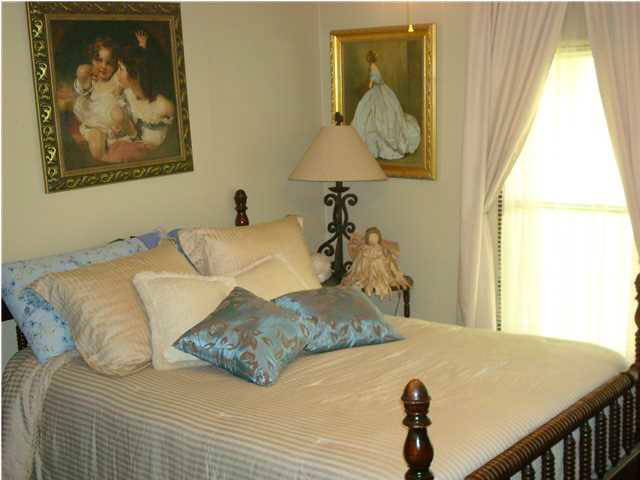 177 East Tennyson Road Boonville, IN 47601 - Photo 7 of 15 Gallery Image 7