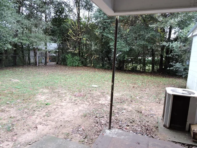 $1,350 | 120 Sikes Drive, Crestview, FL 32539