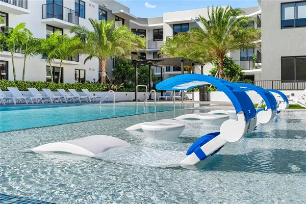$3,193 | 208 North Federal Highway, Unit PH823, Pompano Beach, FL 33062