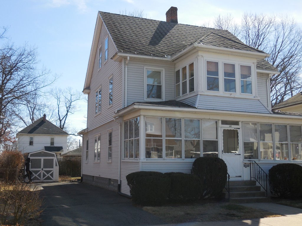 127 Hastings Street Springfield, MA 01104 - Photo 2 of 30 Gallery Image 2
