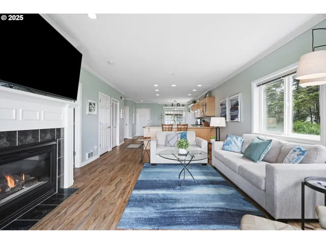 $699,000 | 1113 Highway 101, Unit 1, Depoe Bay, OR 97341