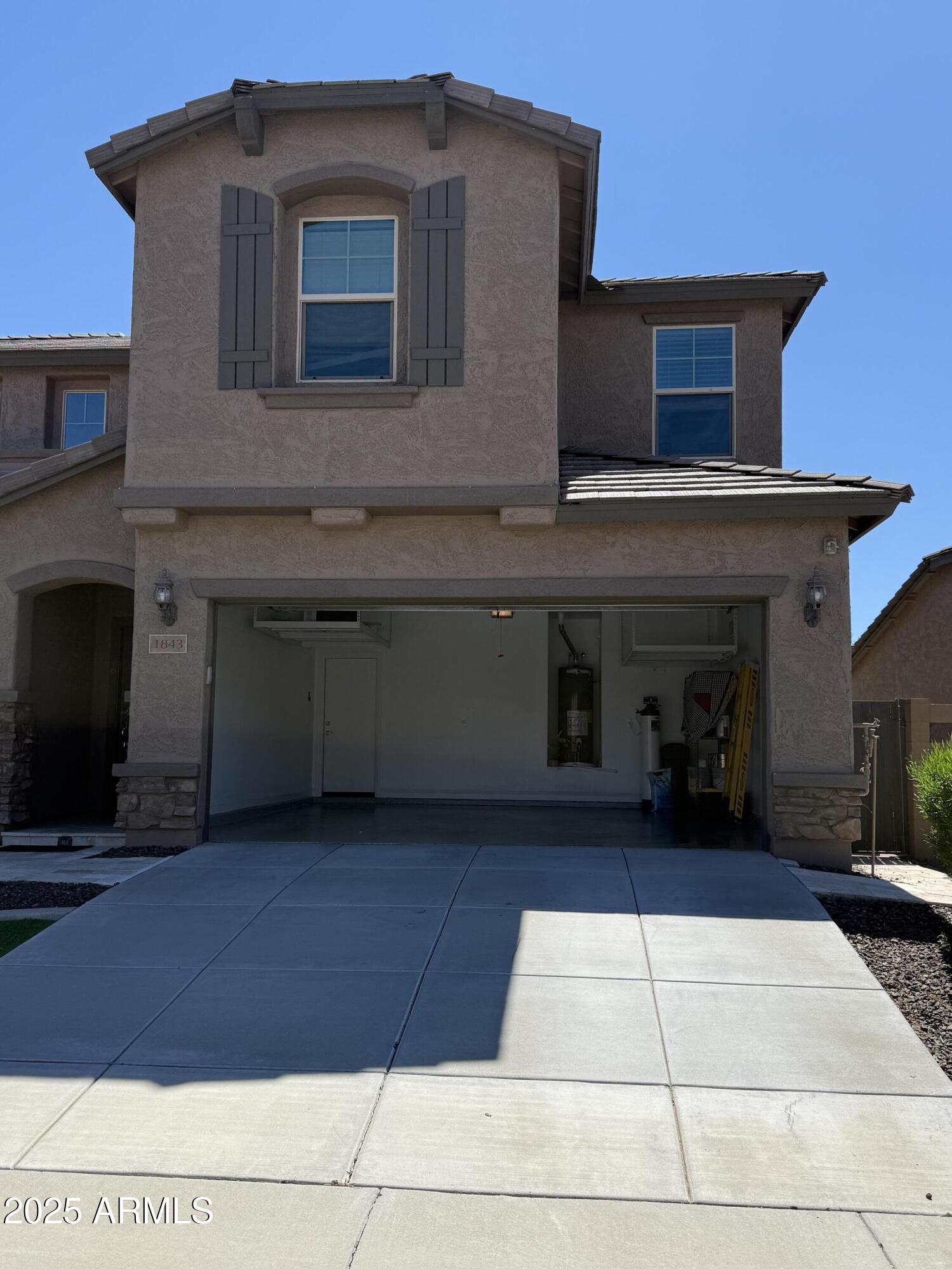 1843 West Fetlock Trail Phoenix, AZ 85085 - Photo 28 of 36 a house view with a outdoor space