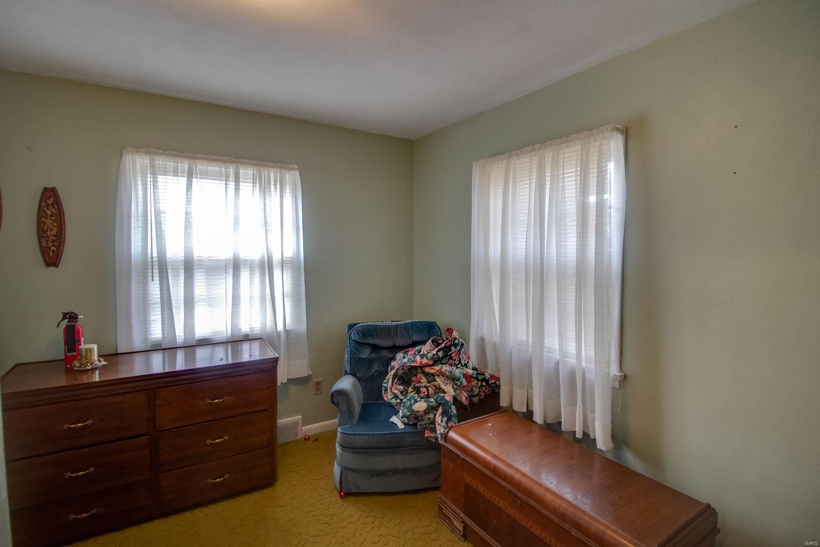 543 Carlinville Road Shipman, IL 62685 - Photo 19 of 29 Gallery Image 19