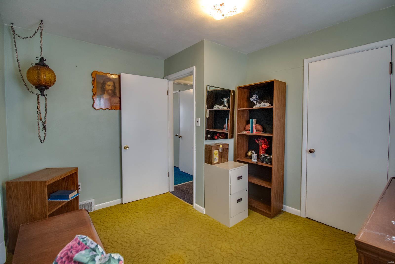 543 Carlinville Road Shipman, IL 62685 - Photo 20 of 29 Gallery Image 20