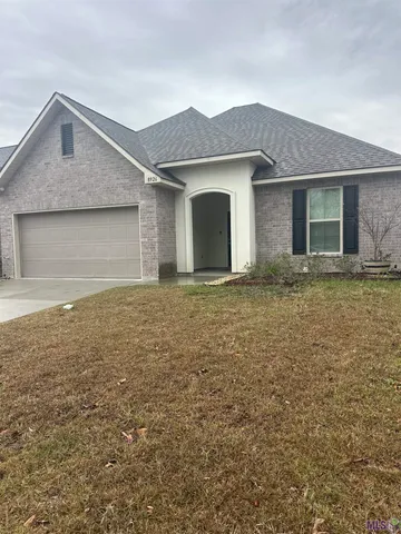 $2,200 | 8926 Asoka Avenue, Baton Rouge, LA 70810