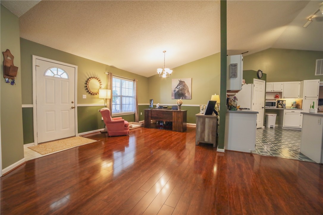 309 Hunters Lane Anderson, SC 29625 - Photo 2 of 25 Gallery Image 2