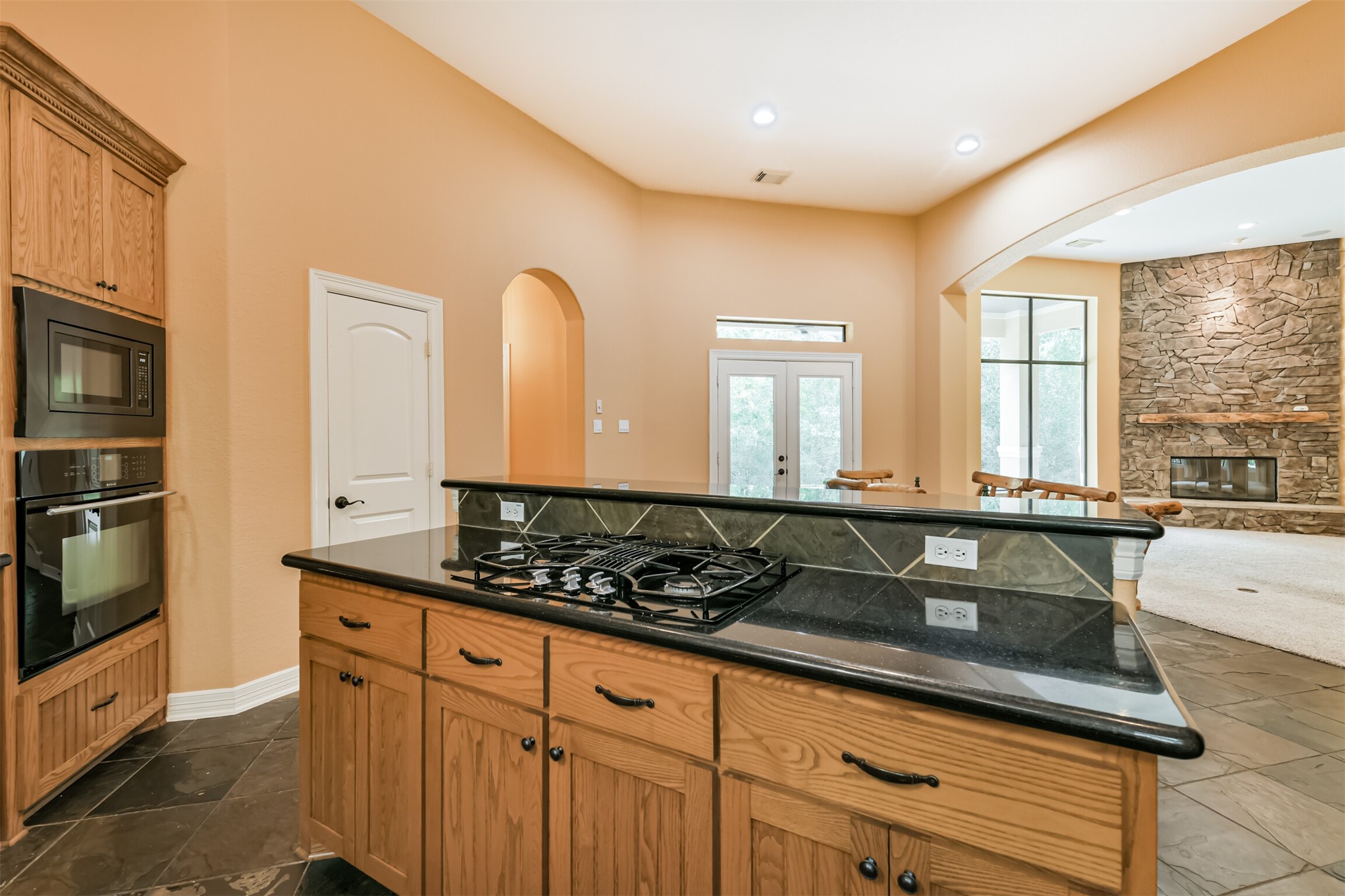 26150 Crown Ranch Boulevard Montgomery, TX 77316 - Photo 13 of 50