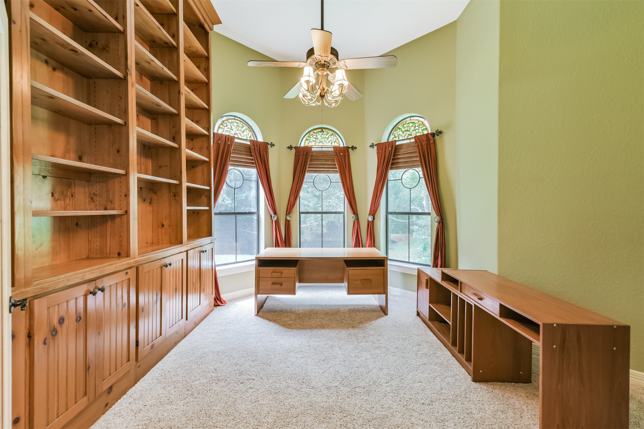 26150 Crown Ranch Boulevard Montgomery, TX 77316 - Photo 16 of 50