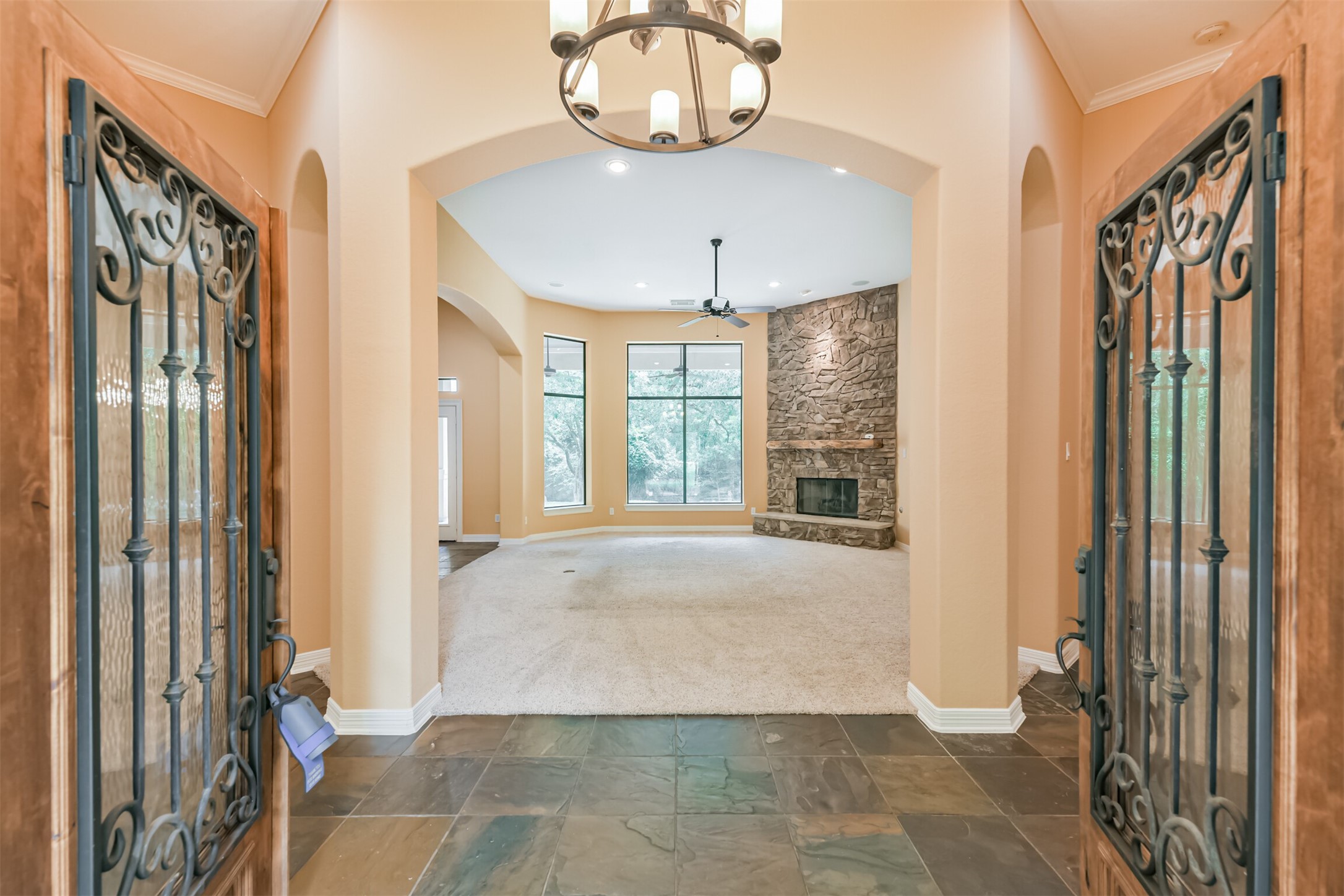 26150 Crown Ranch Boulevard Montgomery, TX 77316 - Photo 5 of 50