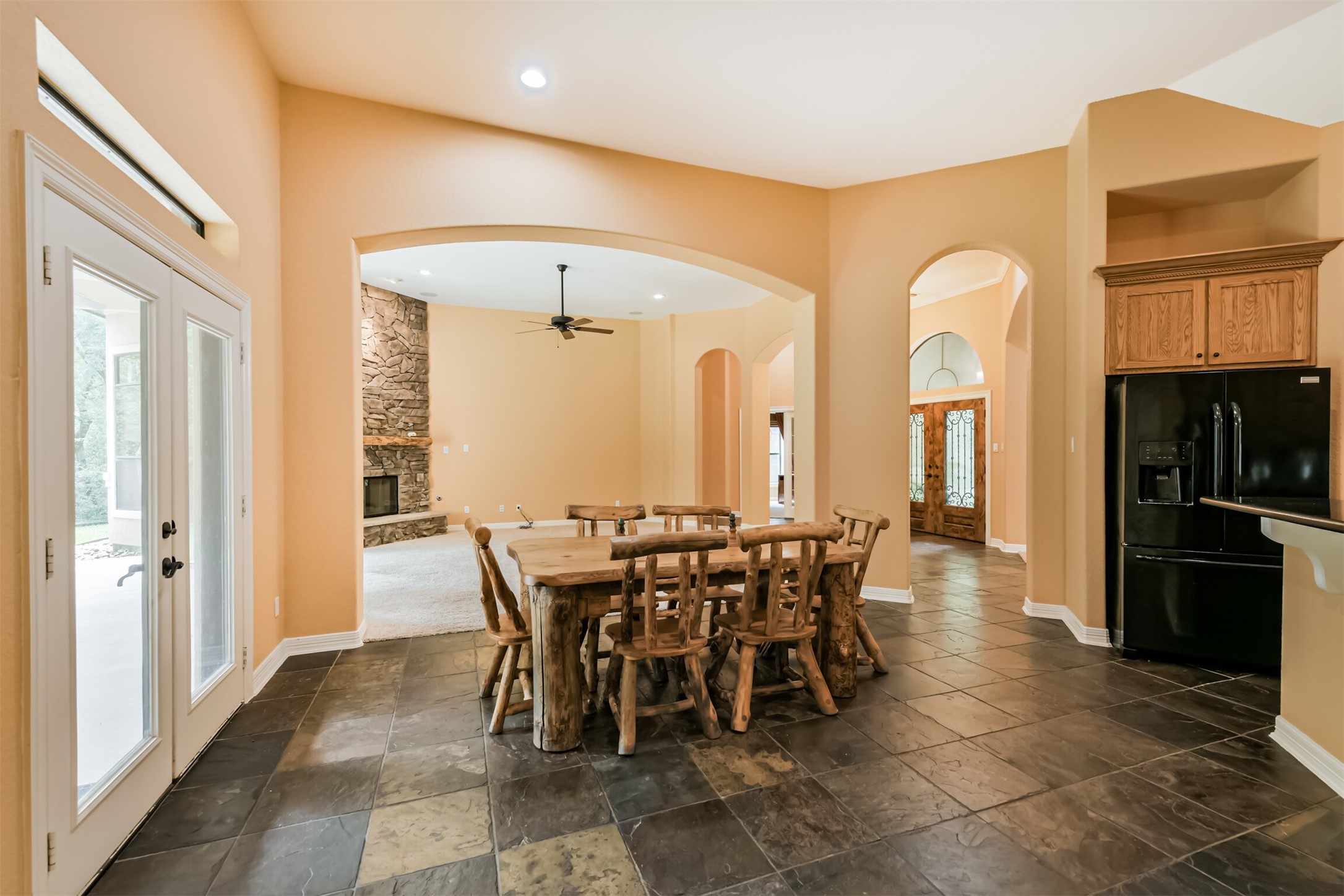 26150 Crown Ranch Boulevard Montgomery, TX 77316 - Photo 9 of 50