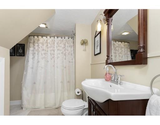 49 Locksley Road Lynnfield, MA 01940 - Photo 24 of 38 Gallery Image 24