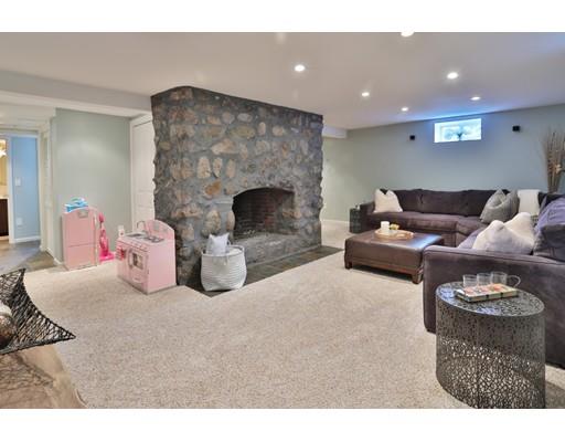 49 Locksley Road Lynnfield, MA 01940 - Photo 27 of 38 Gallery Image 27