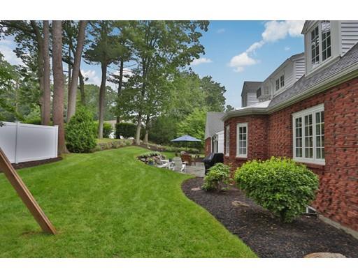 49 Locksley Road Lynnfield, MA 01940 - Photo 31 of 38 Gallery Image 31