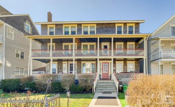 $449,000 | 6 Webb Avenue, Unit 4, Ocean Grove, NJ 07756