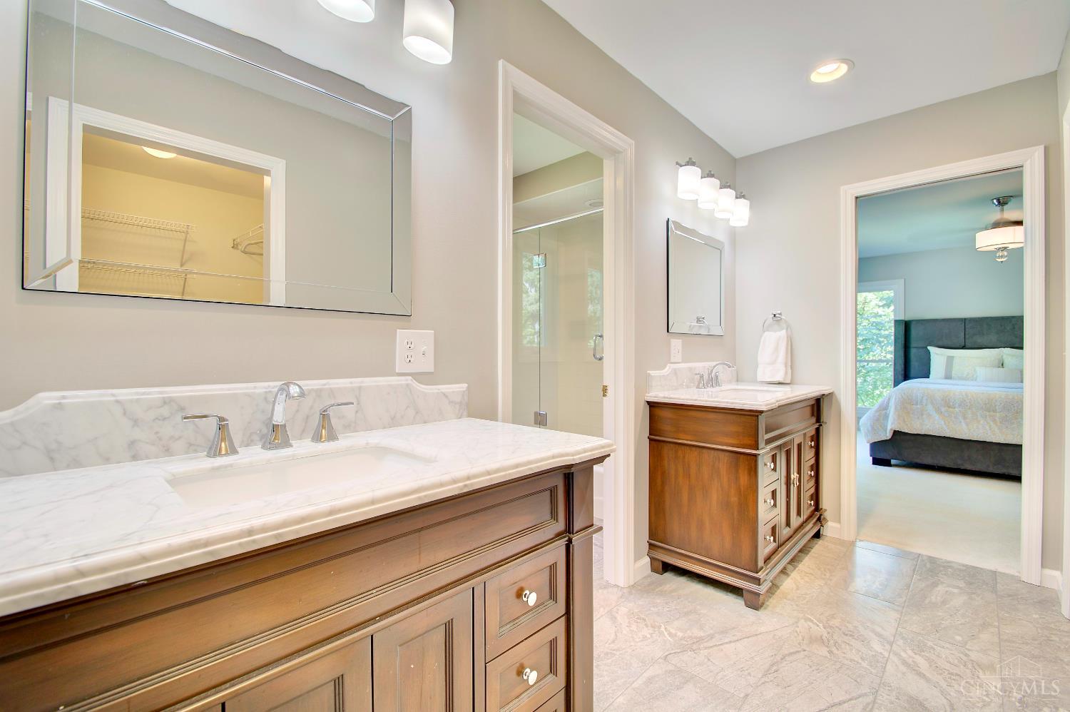 5995 Drake Road Cincinnati, OH 45243 - Photo 41 of 80
