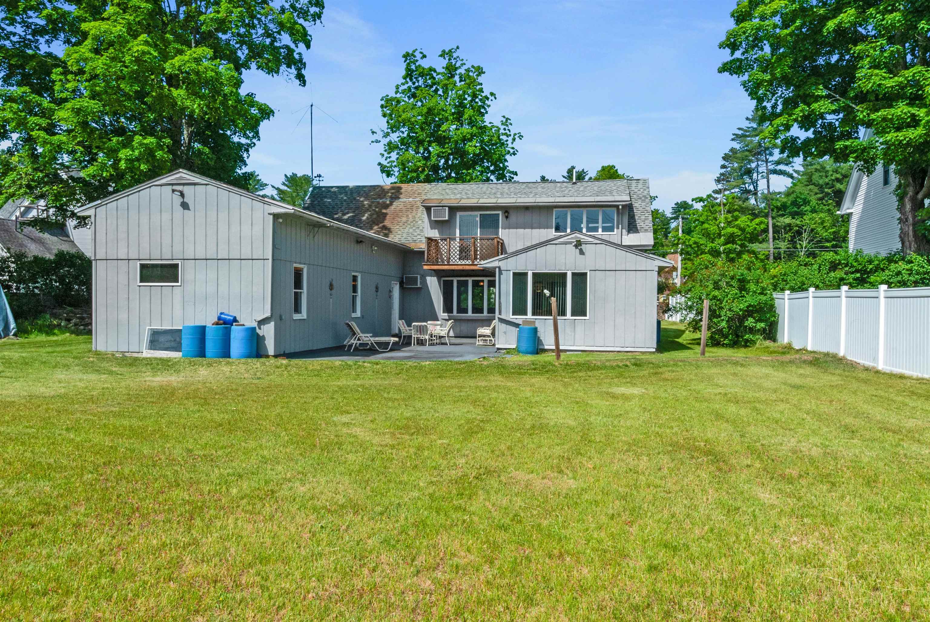 148 Charles Street Rochester, NH 03867 - Photo 5 of 25
