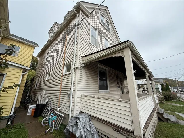 a view of a house with a house