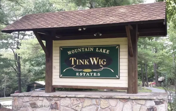 $19,500 | Red Rock Circle, Hawley, PA 18428