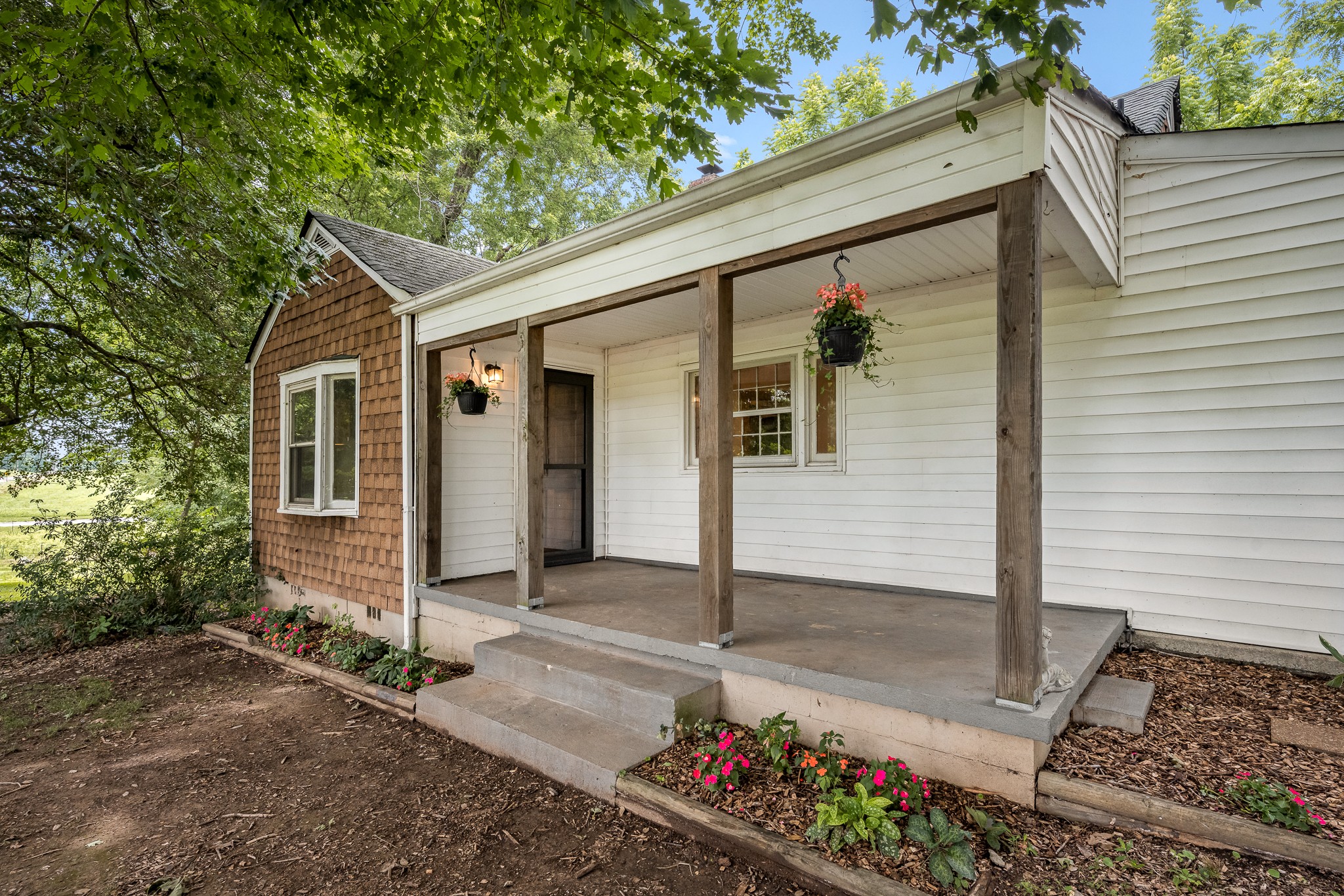 5825 Cobb Hollow Road Tullahoma, TN 37388 - Photo 9 of 72 Gallery Image 9